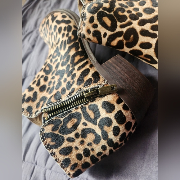 Calf Hair Lucky Brand Basel 2 Leopard Print Fur Ankle Boot 7.5 / 38 - Picture 2 of 7